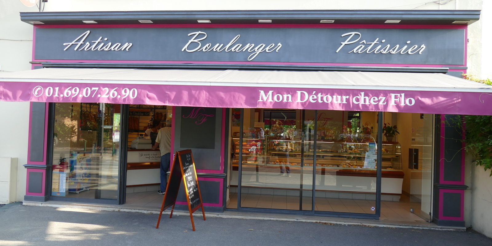 ob_c1e3df_devanture.JPG